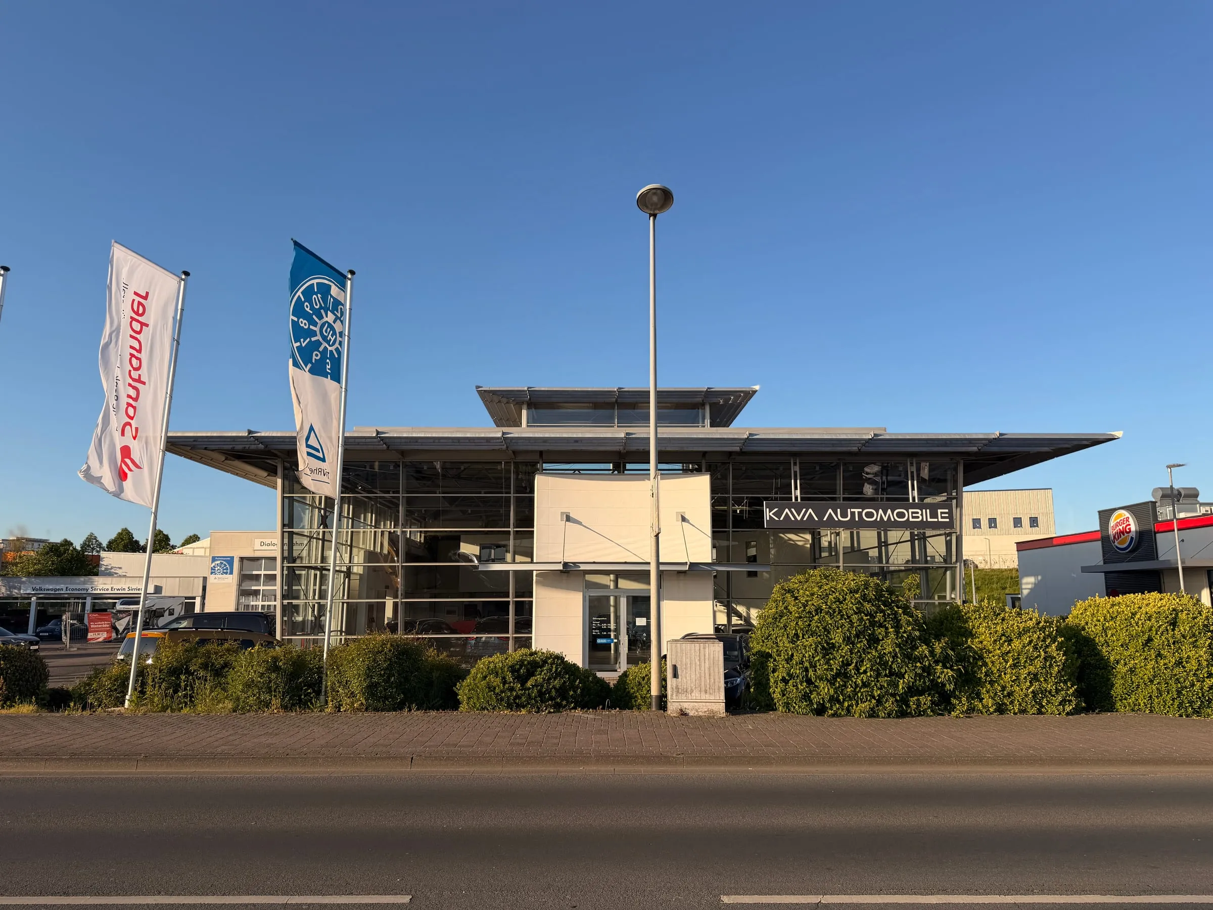 Betriebsgebäude der Kava Automobile GmbH an der Roermonder Str. 16